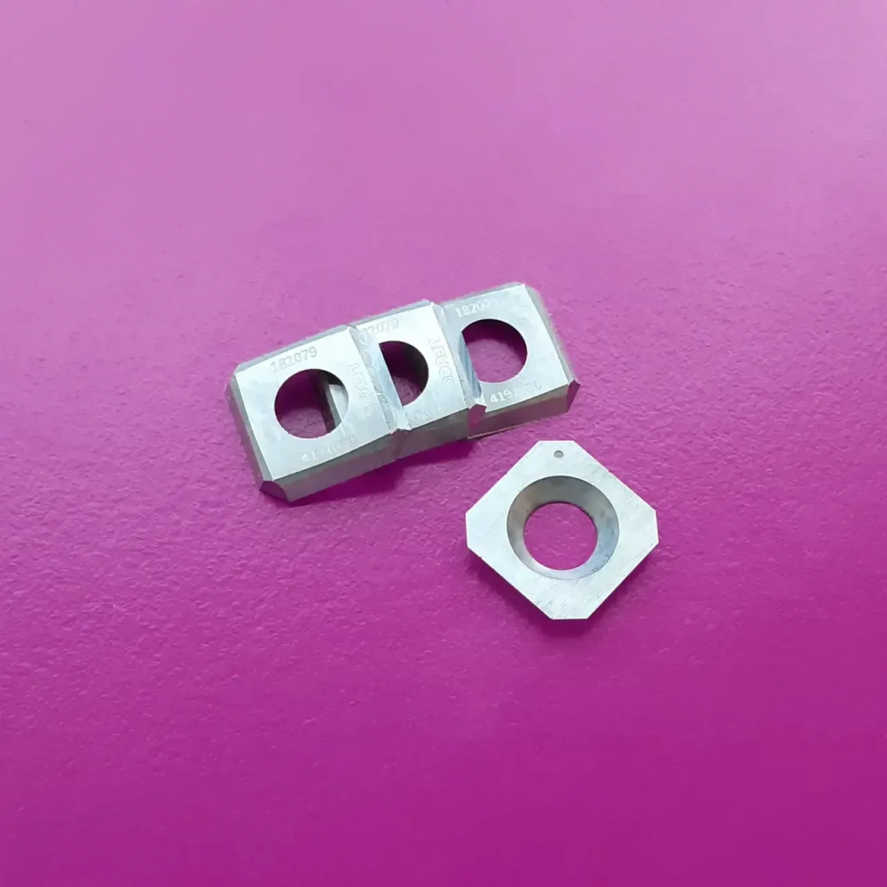 Нож поворотный HW: 14x14x1,2 HC35 Jet